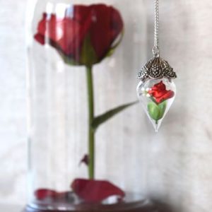 Collana "Enchanted rose"